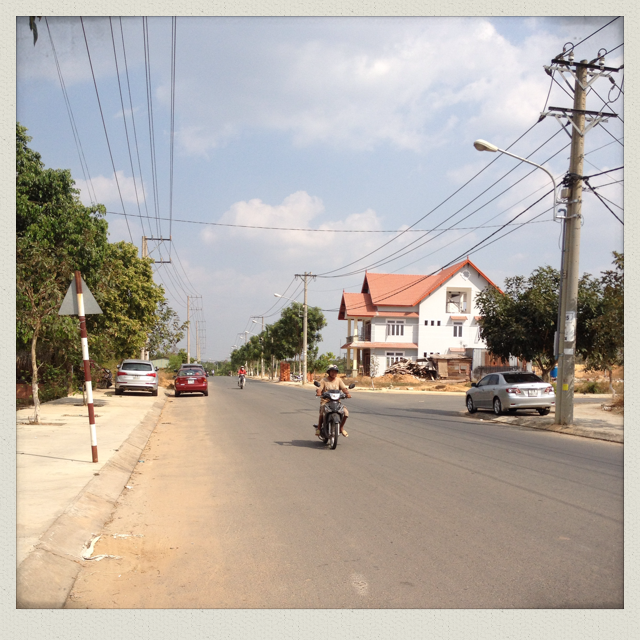 Hình ảnh - ĐẤT MẶT TIỀN GÓC ĐƯỜNG D7 KHU BICONSI TÂN BÌNH-DĨ AN